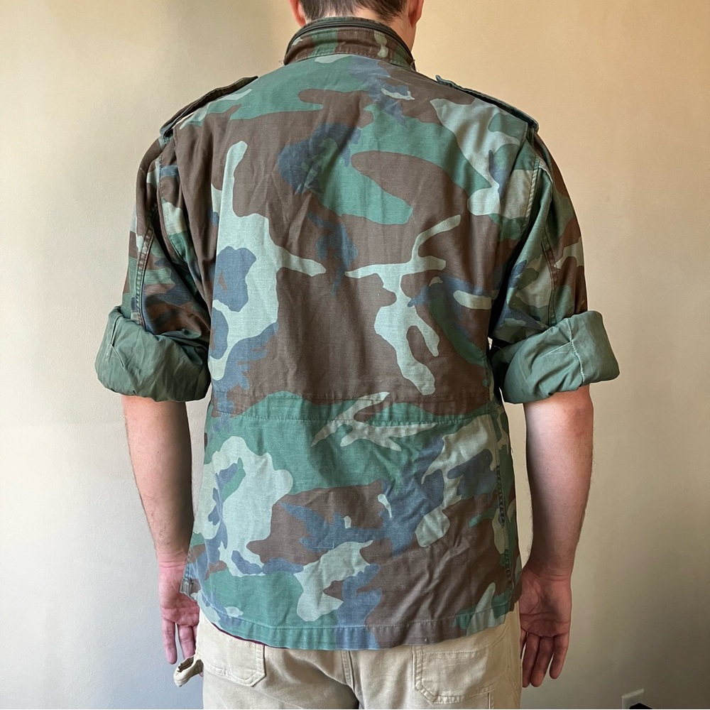 Military Surplus U.S. Army Short Size Camo Field Jacket - Picture 3 of 12